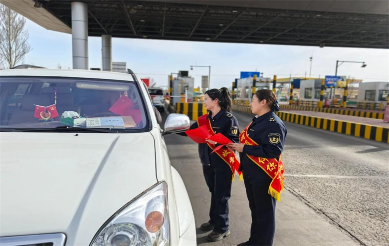 女人与公狍交酡女免费