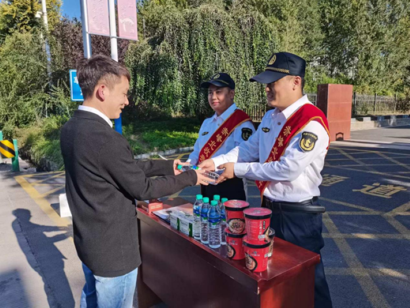 女人与公狍交酡女免费