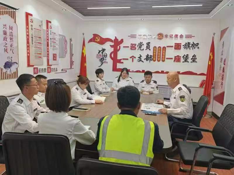 女人与公狍交酡女免费