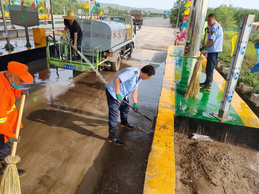 女人与公狍交酡女免费
