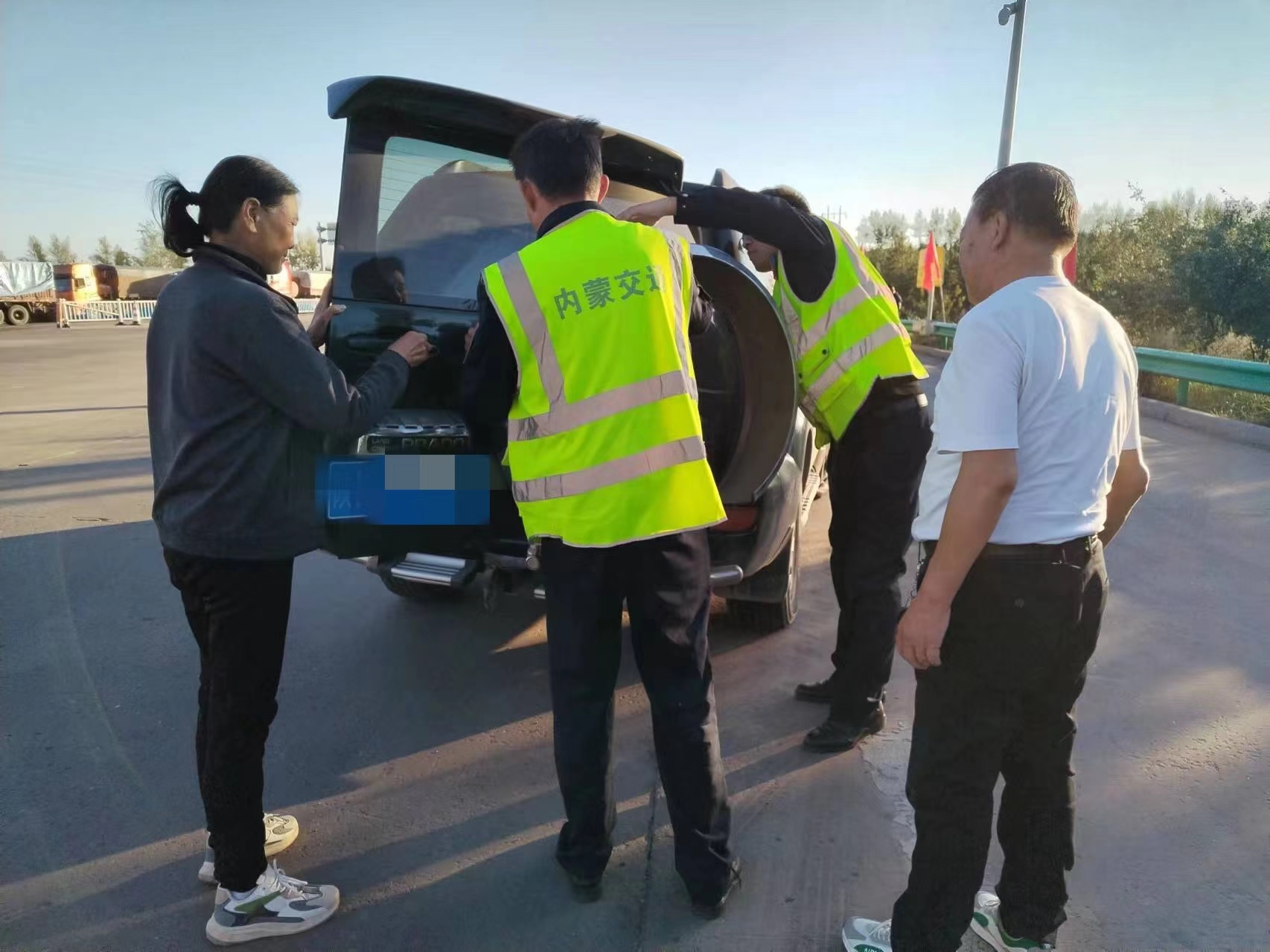 女人与公狍交酡女免费