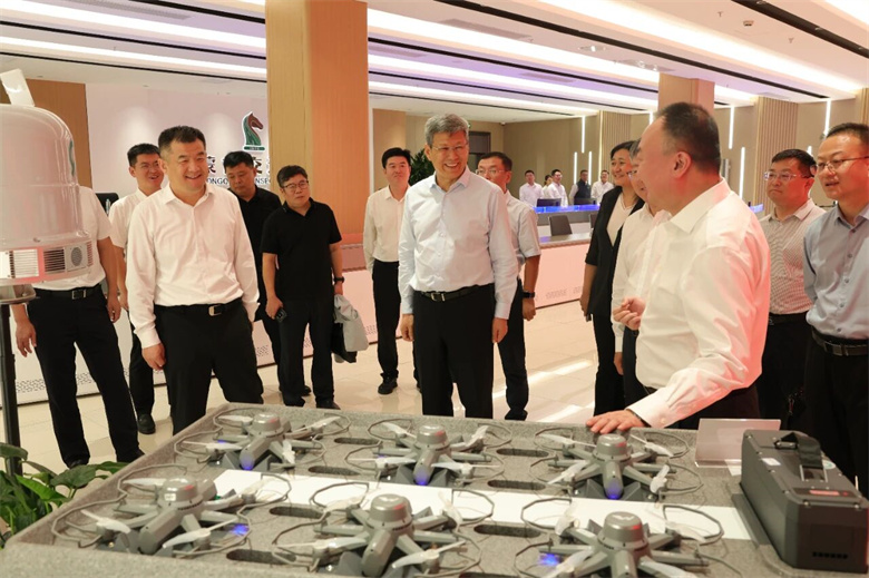 女人与公狍交酡女免费