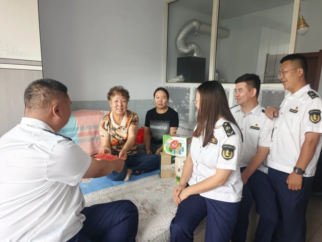 女人与公狍交酡女免费