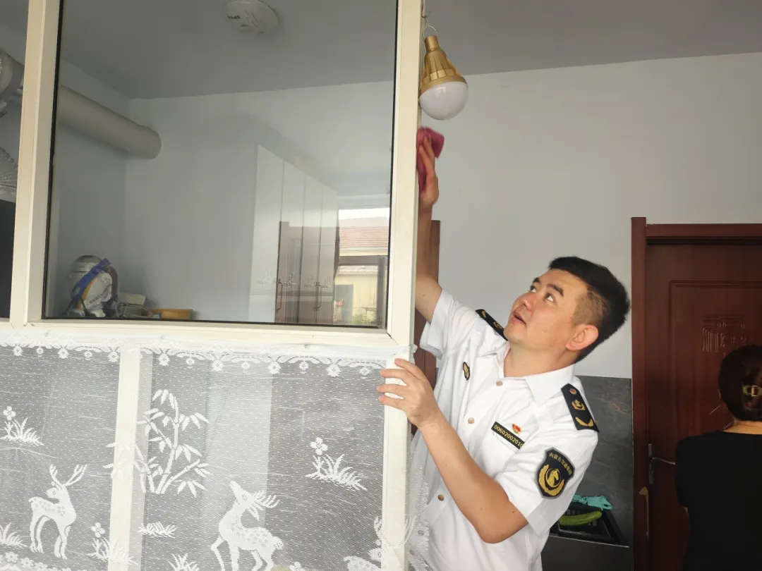 女人与公狍交酡女免费