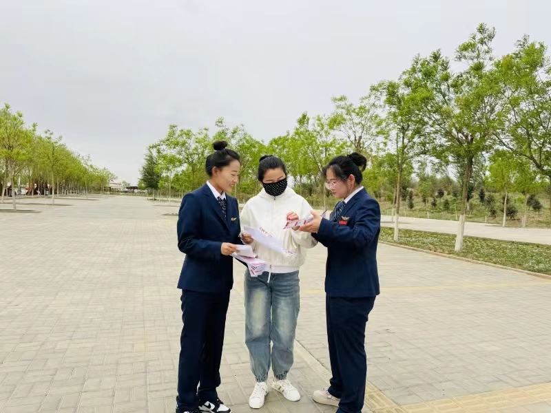 女人与公狍交酡女免费