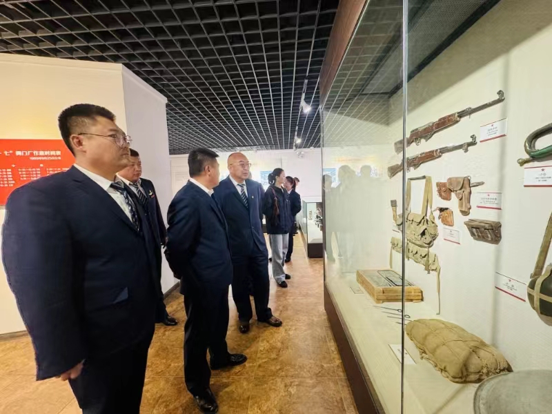 女人与公狍交酡女免费