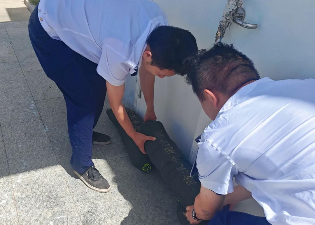 女人与公狍交酡女免费