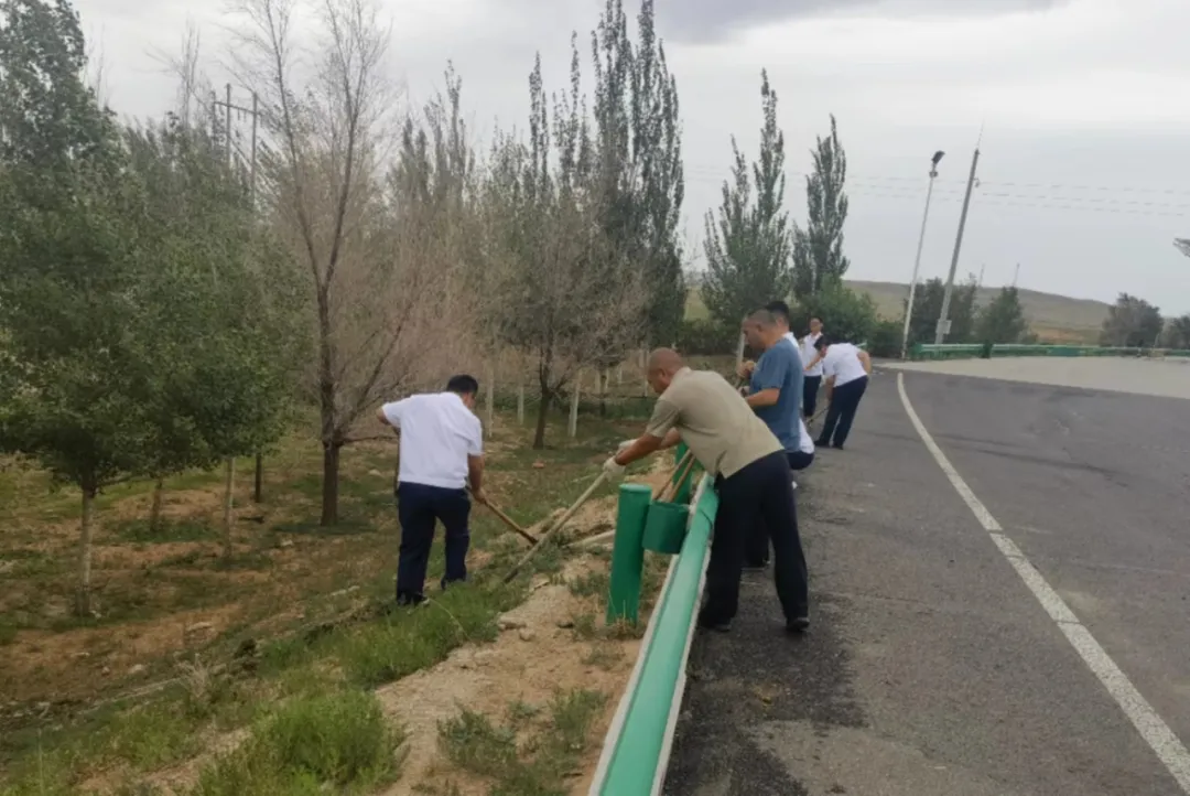 女人与公狍交酡女免费