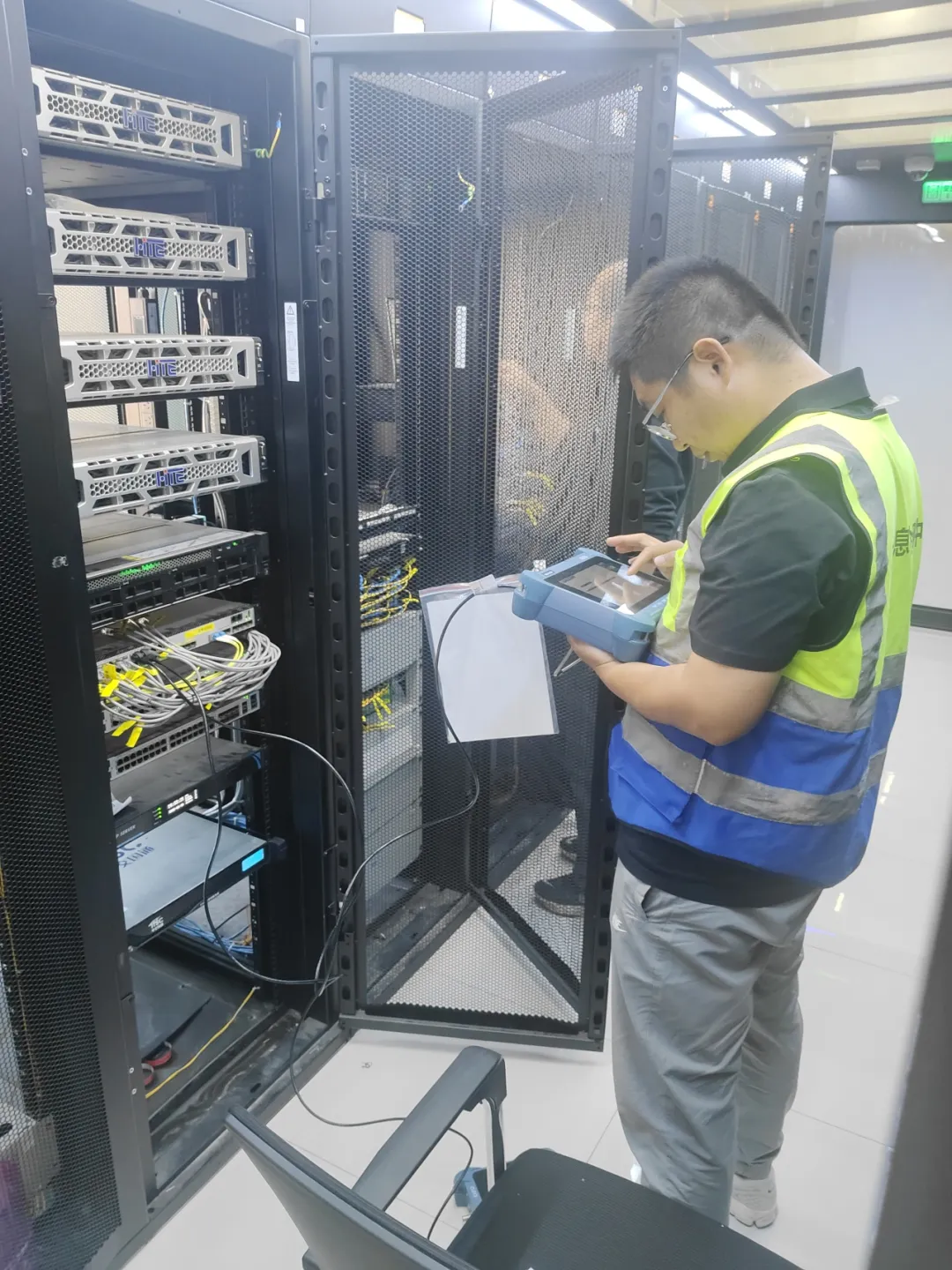 女人与公狍交酡女免费