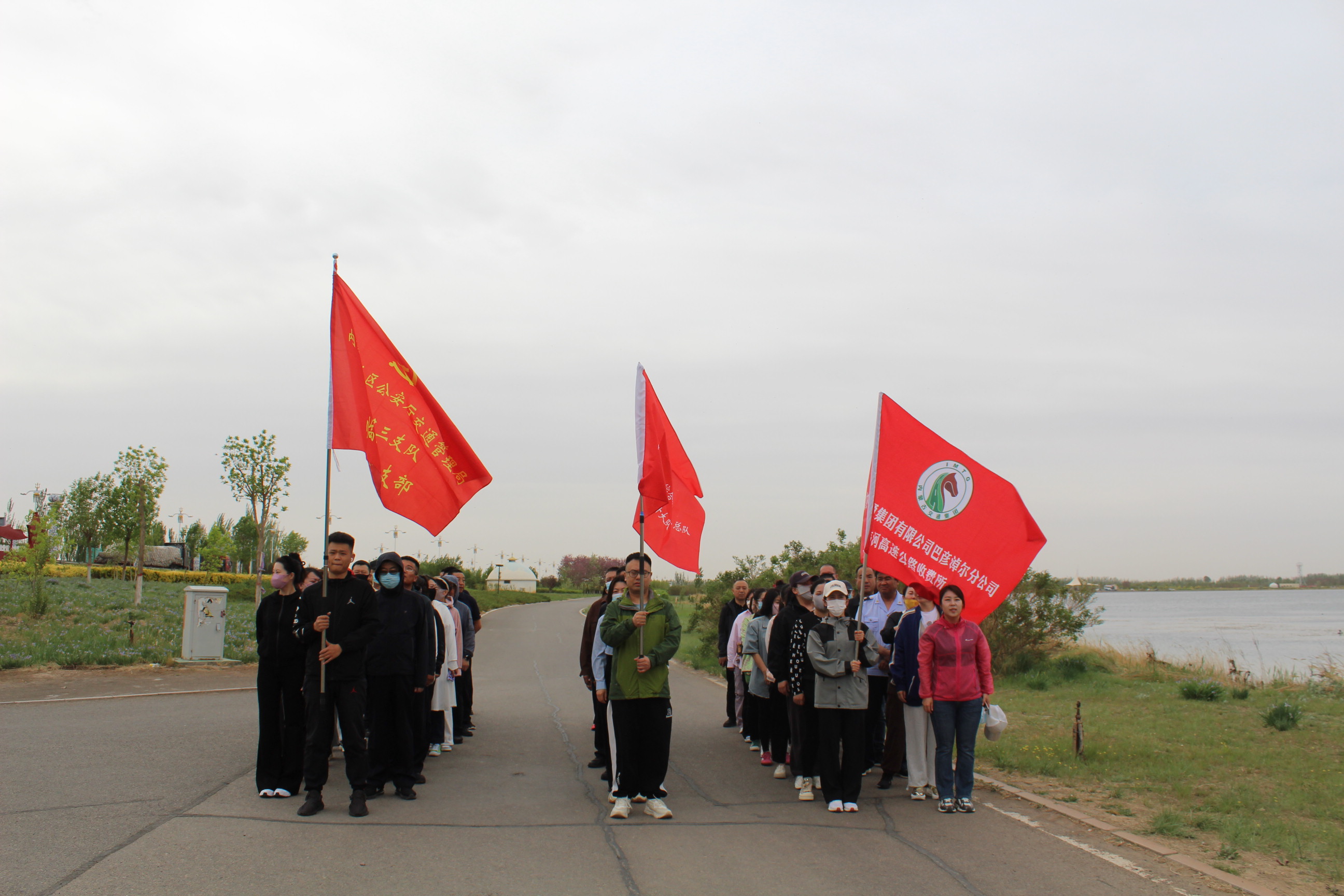 女人与公狍交酡女免费