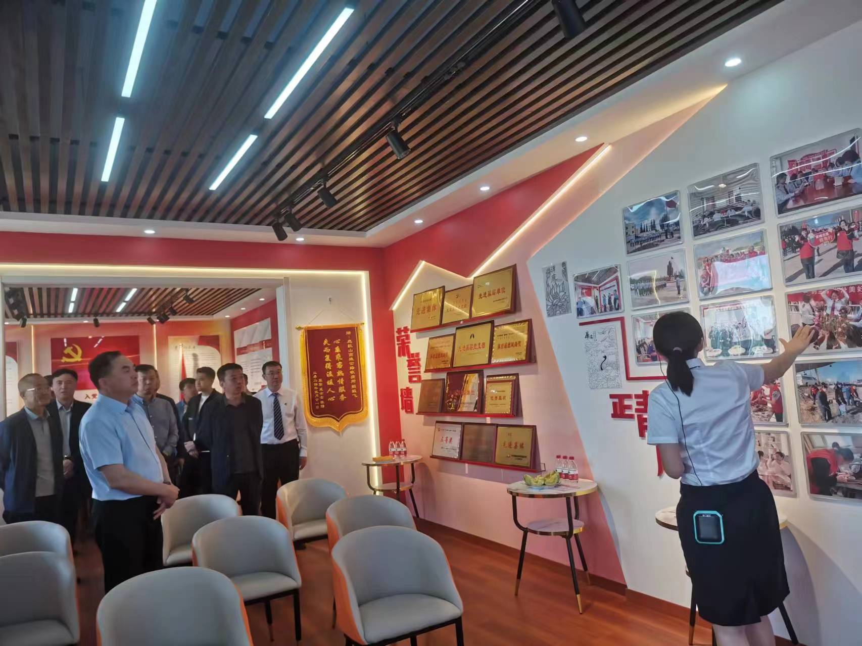 女人与公狍交酡女免费