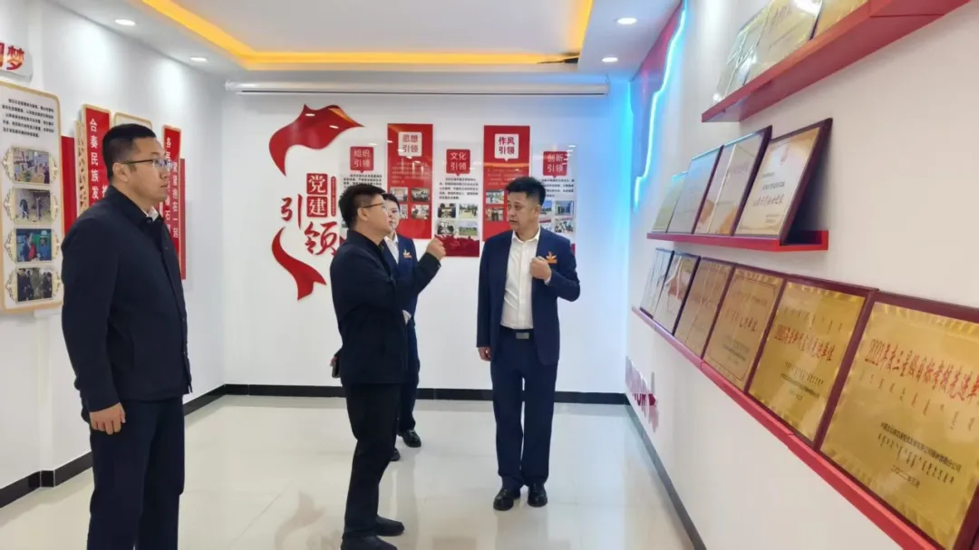 女人与公狍交酡女免费