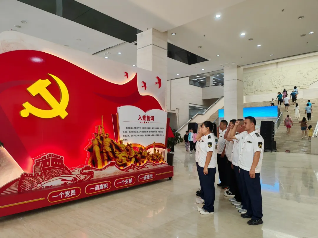 女人与公狍交酡女免费