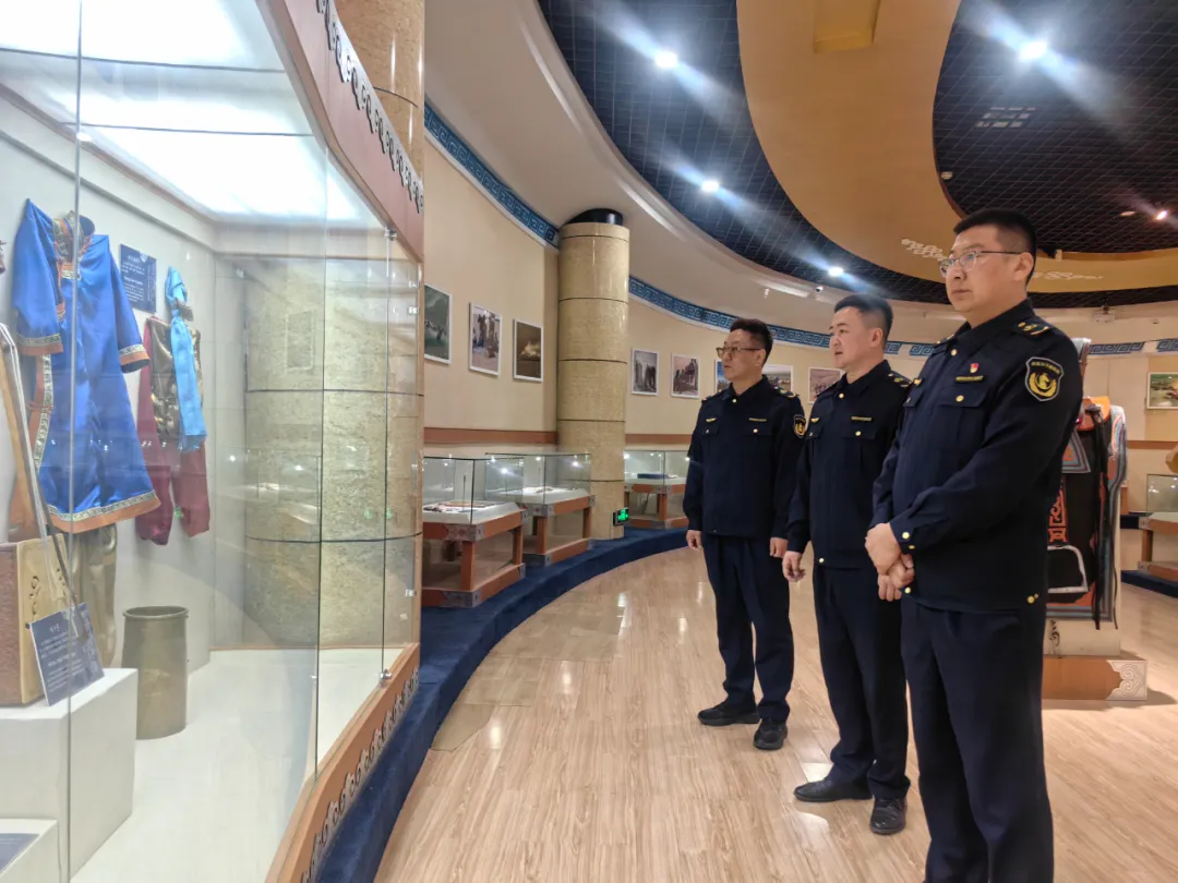 女人与公狍交酡女免费