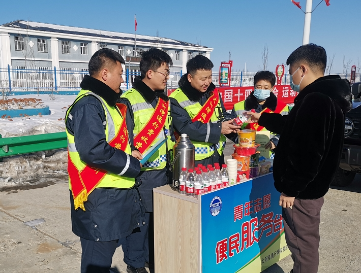 女人与公狍交酡女免费