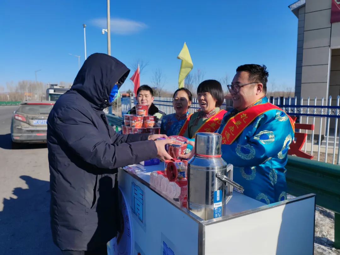 女人与公狍交酡女免费