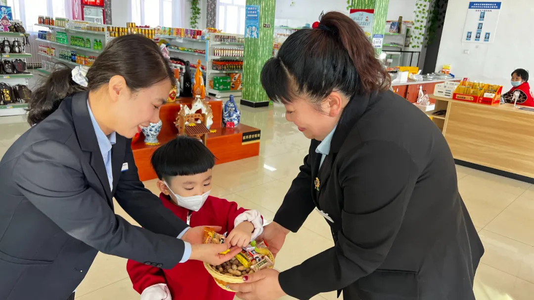 女人与公狍交酡女免费
