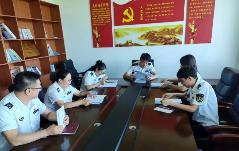 女人与公狍交酡女免费