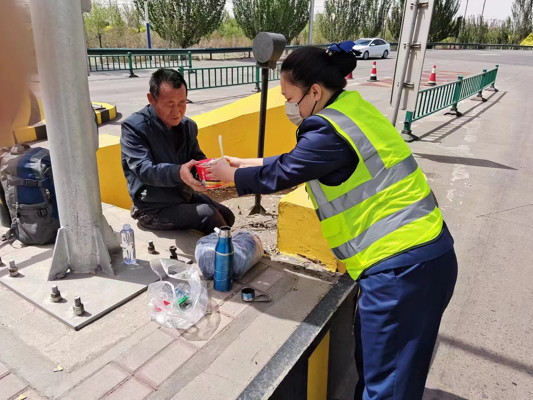 女人与公狍交酡女免费