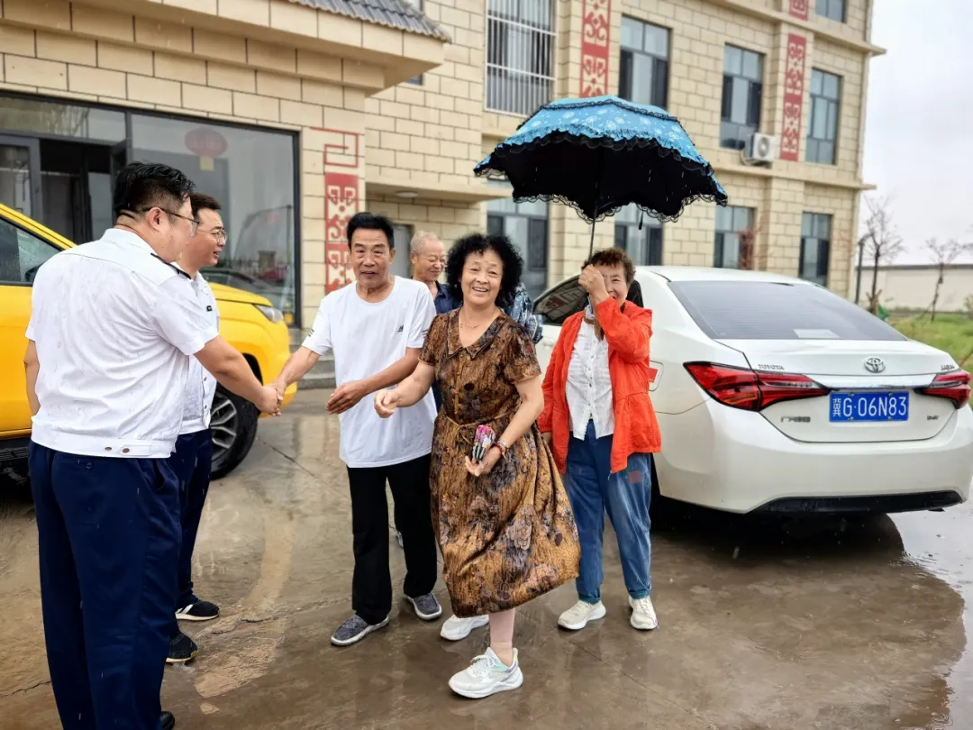 女人与公狍交酡女免费