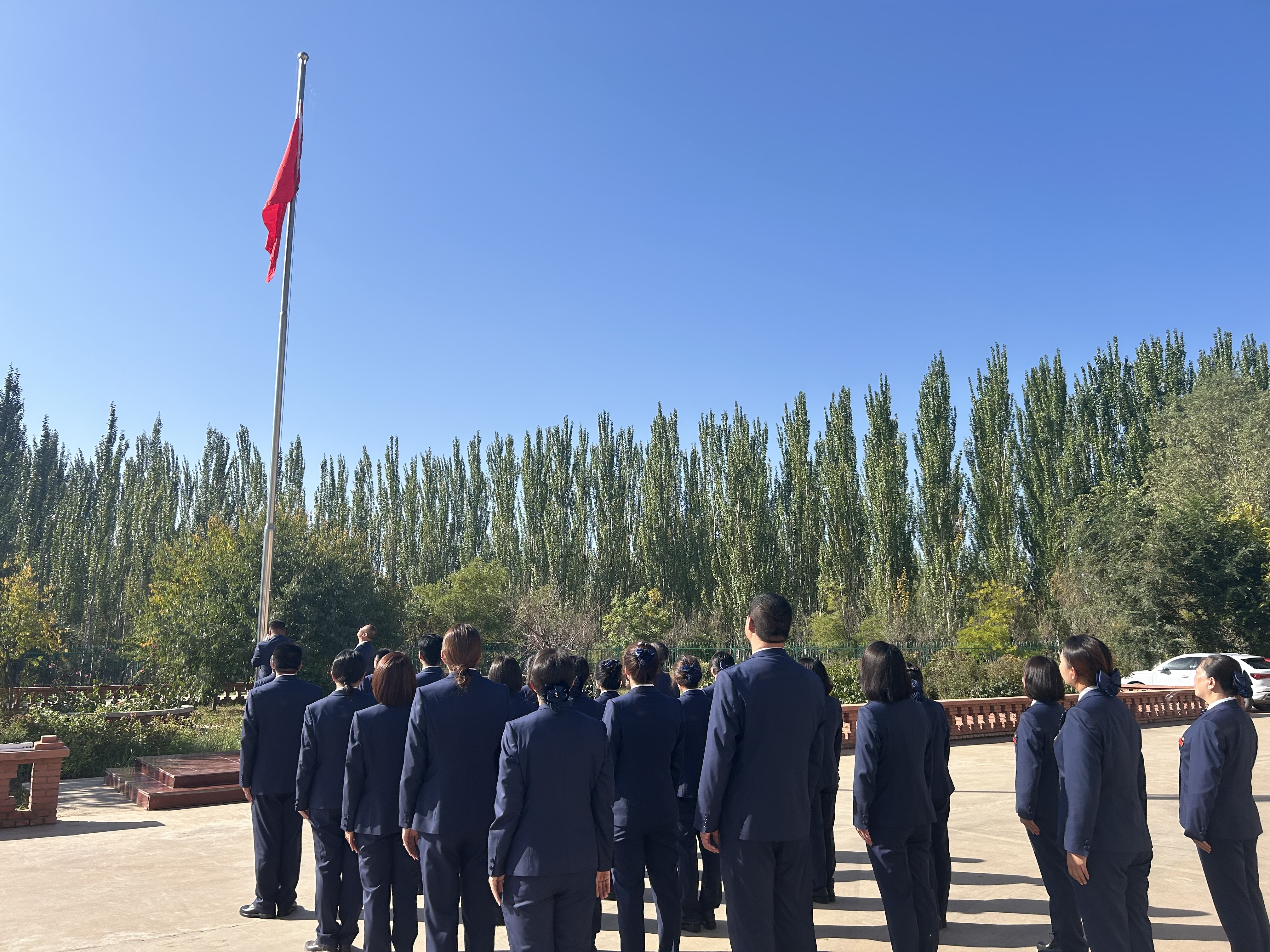 女人与公狍交酡女免费