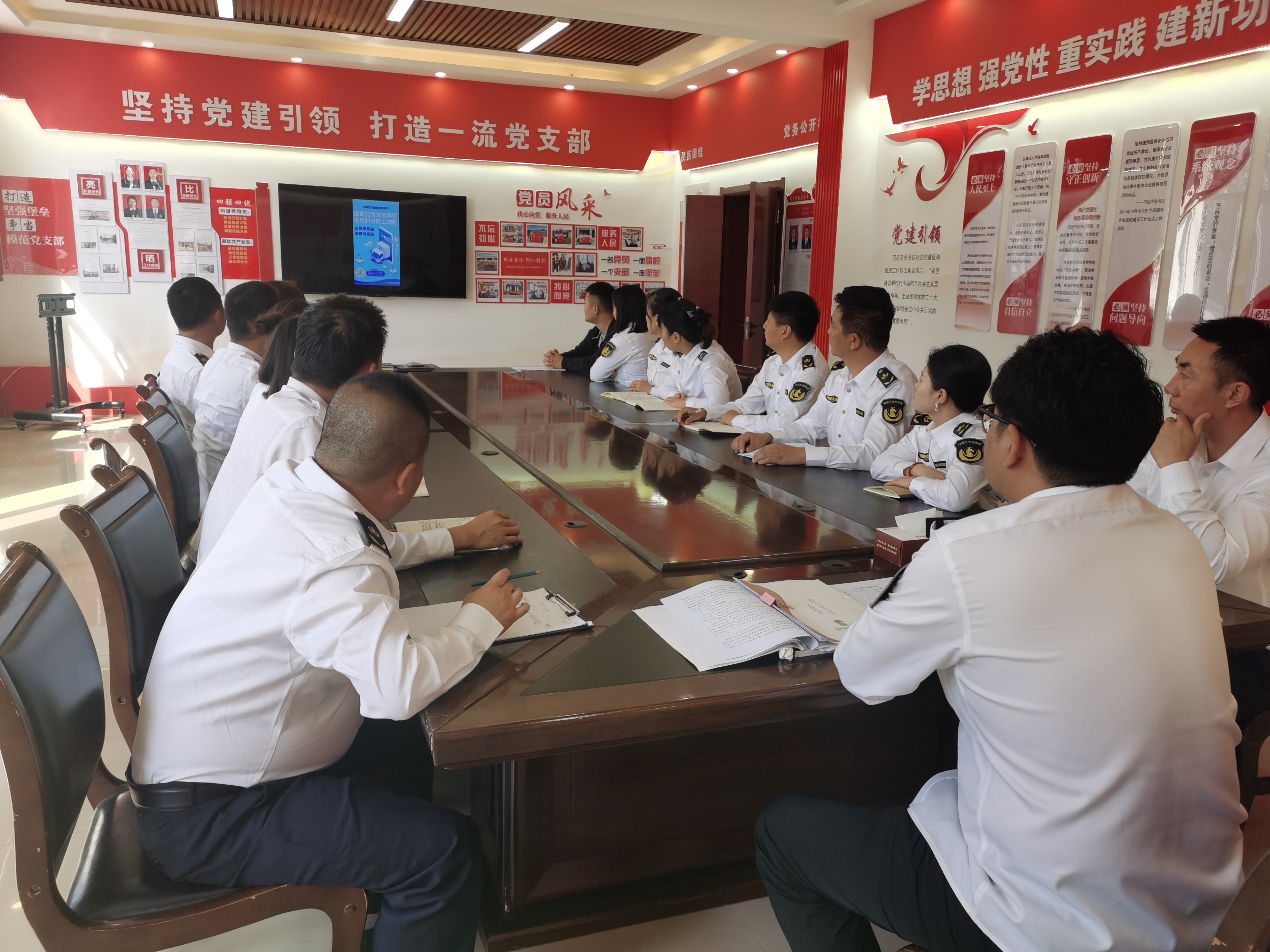 女人与公狍交酡女免费