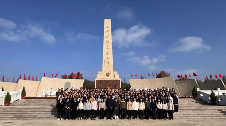 女人与公狍交酡女免费