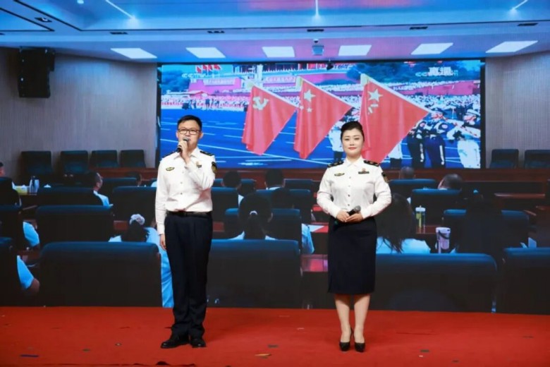 女人与公狍交酡女免费