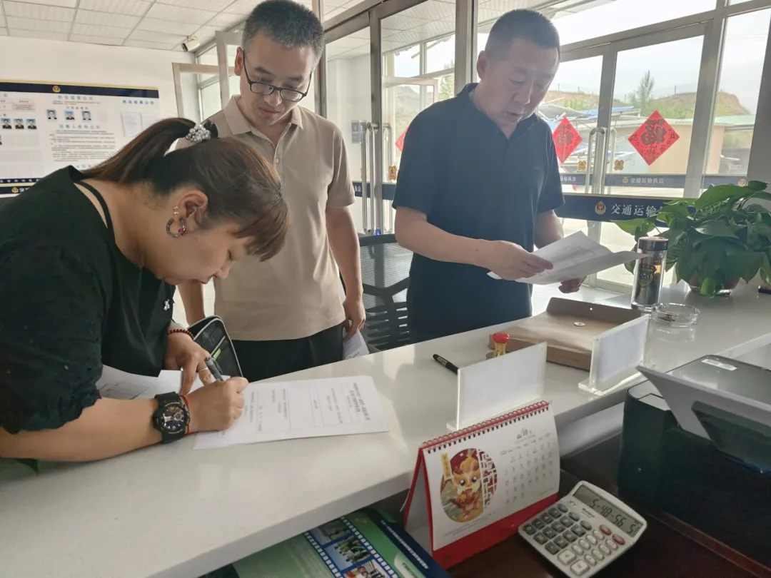 女人与公狍交酡女免费