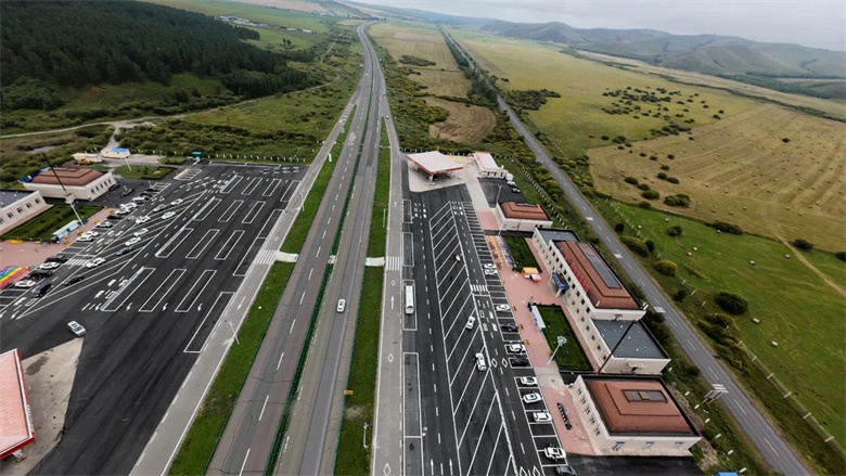 女人与公狍交酡女免费