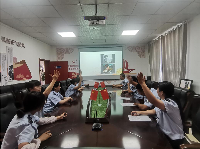 女人与公狍交酡女免费