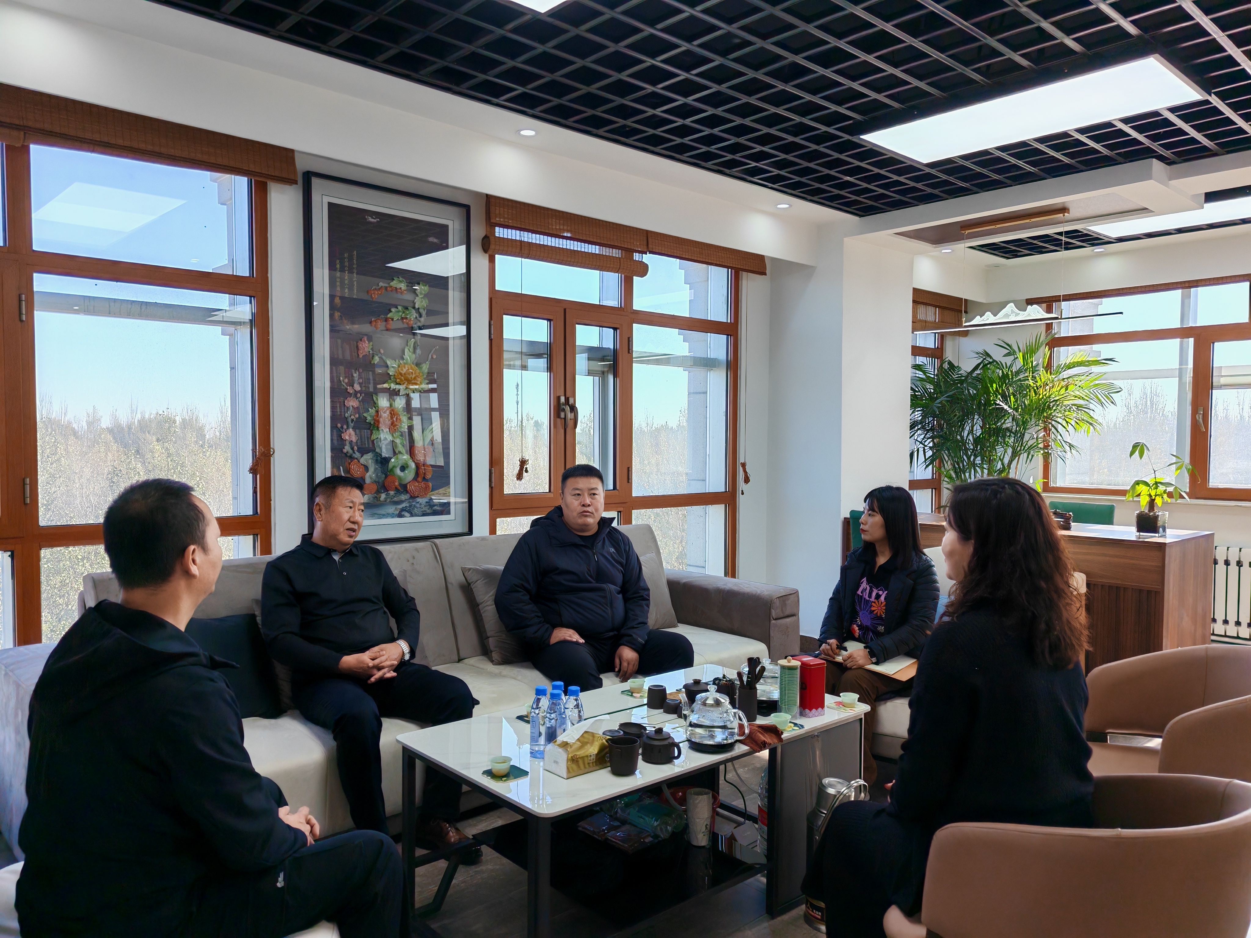 女人与公狍交酡女免费