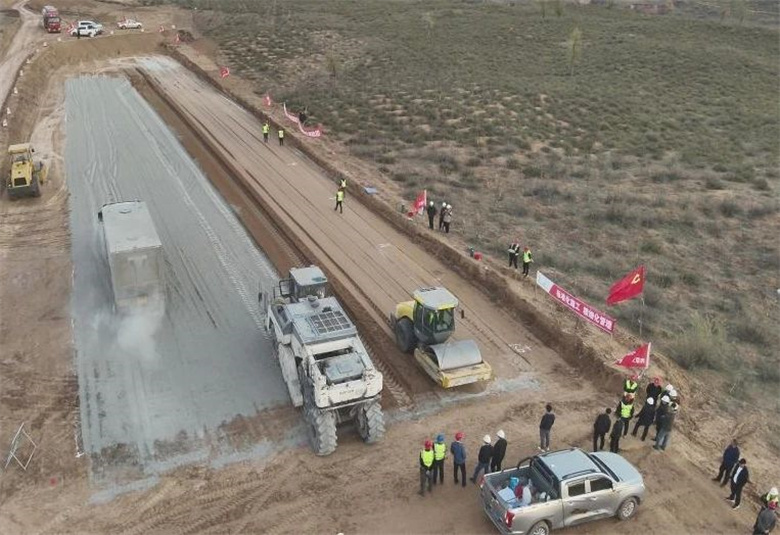 女人与公狍交酡女免费