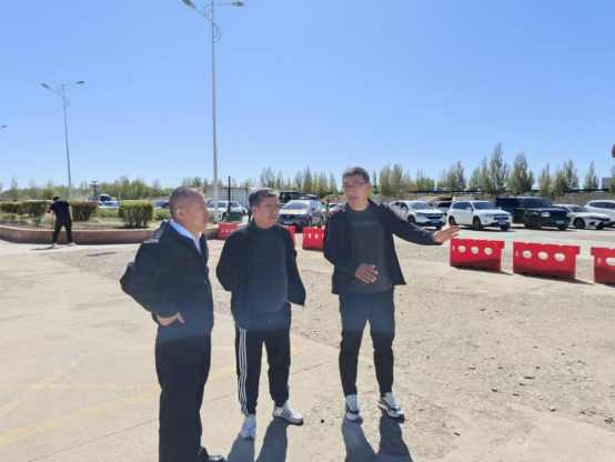 女人与公狍交酡女免费