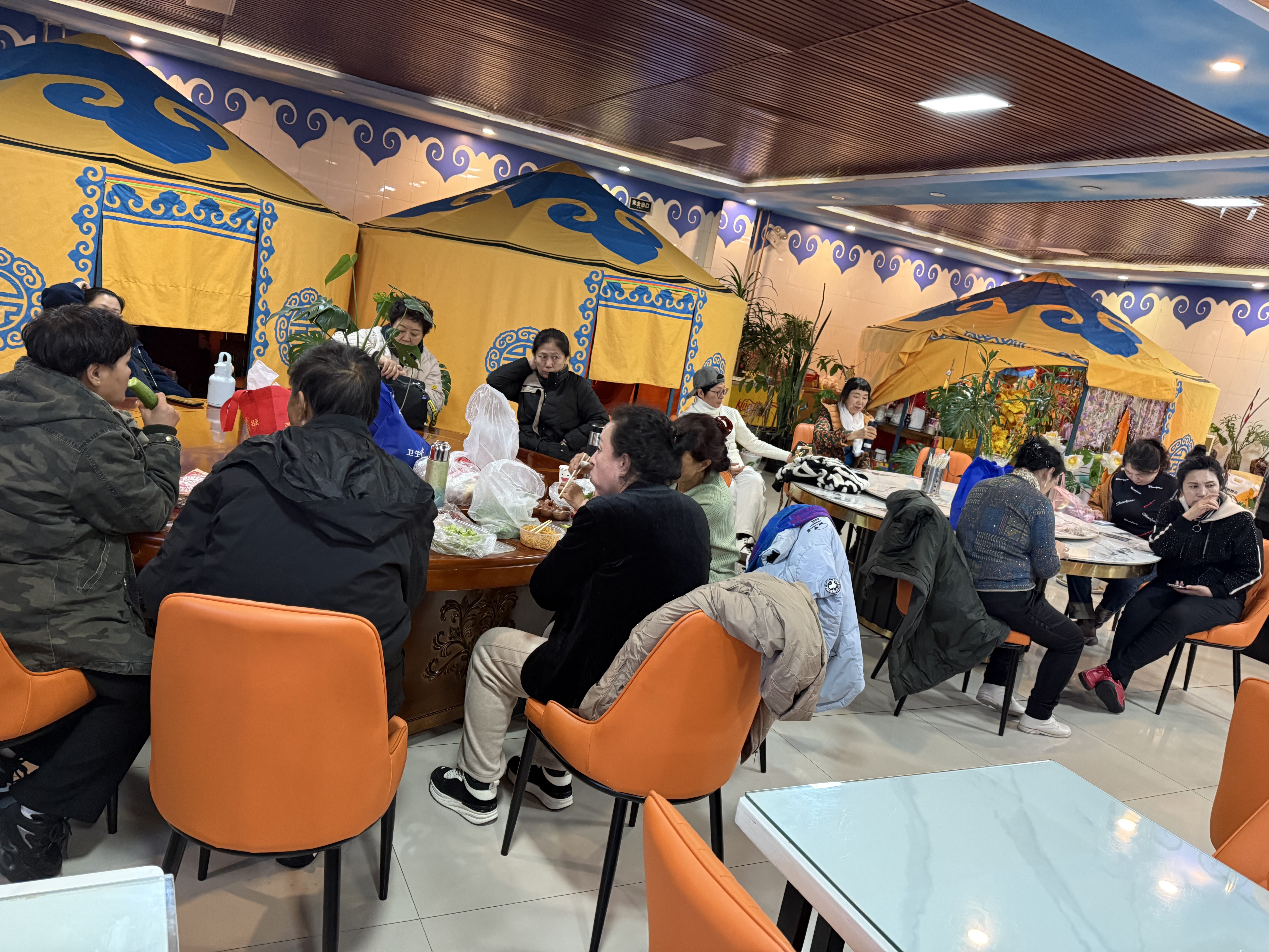 女人与公狍交酡女免费