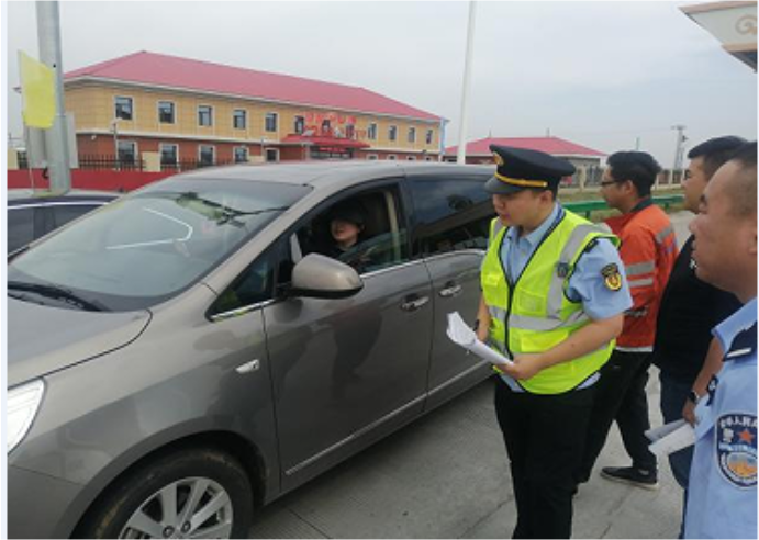 女人与公狍交酡女免费