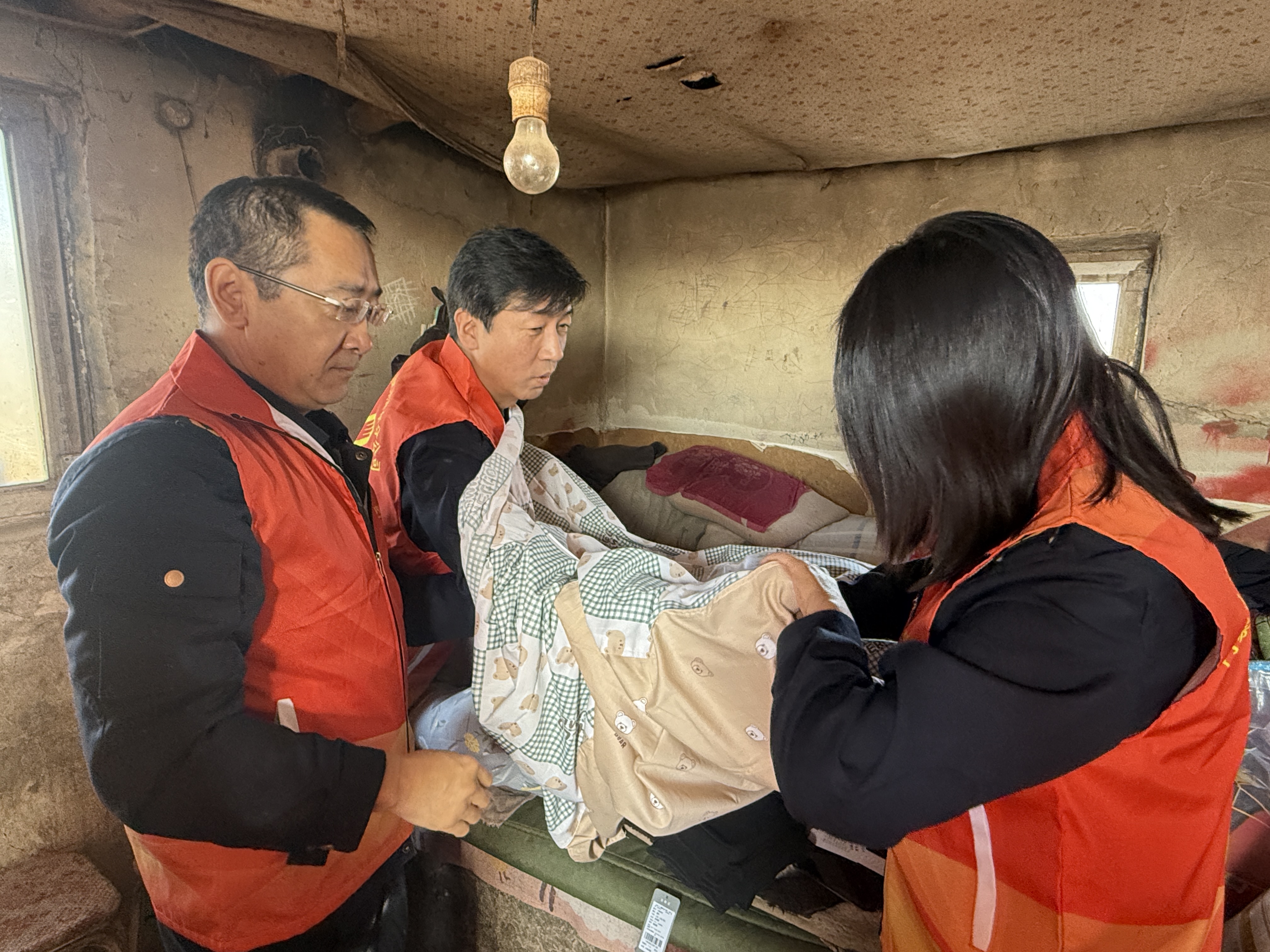 女人与公狍交酡女免费