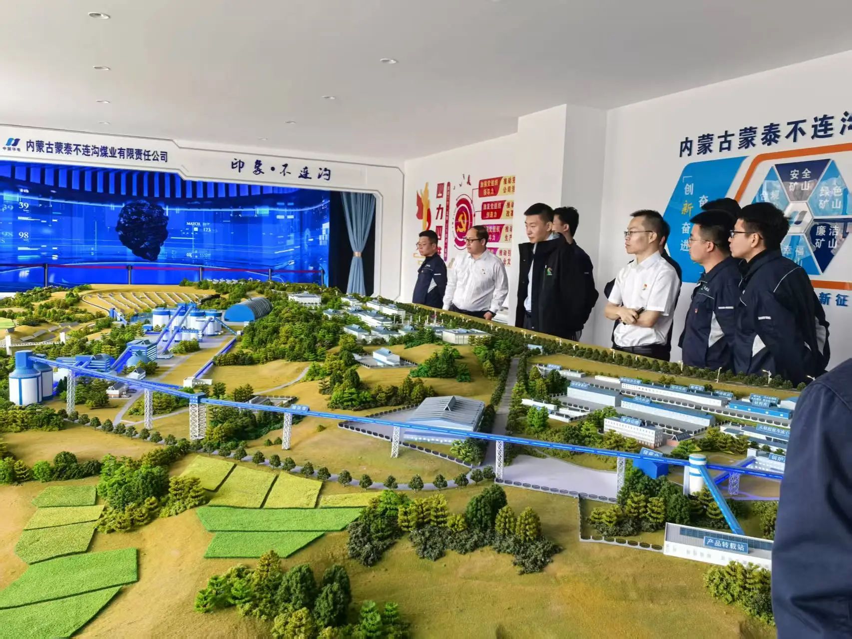 女人与公狍交酡女免费