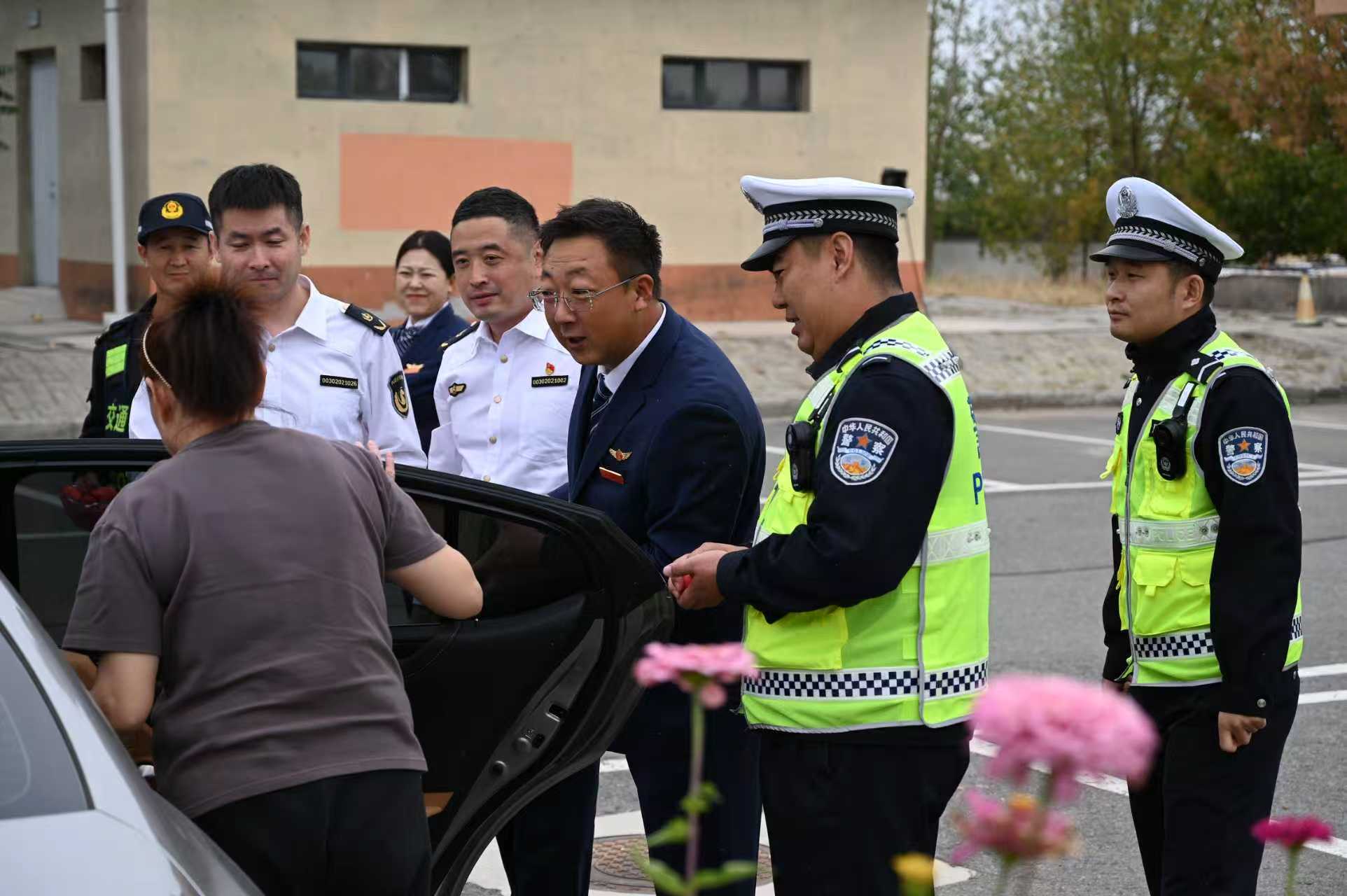 女人与公狍交酡女免费