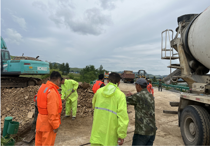 女人与公狍交酡女免费