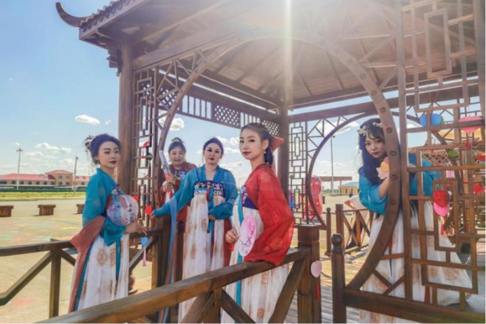 女人与公狍交酡女免费