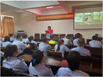 女人与公狍交酡女免费