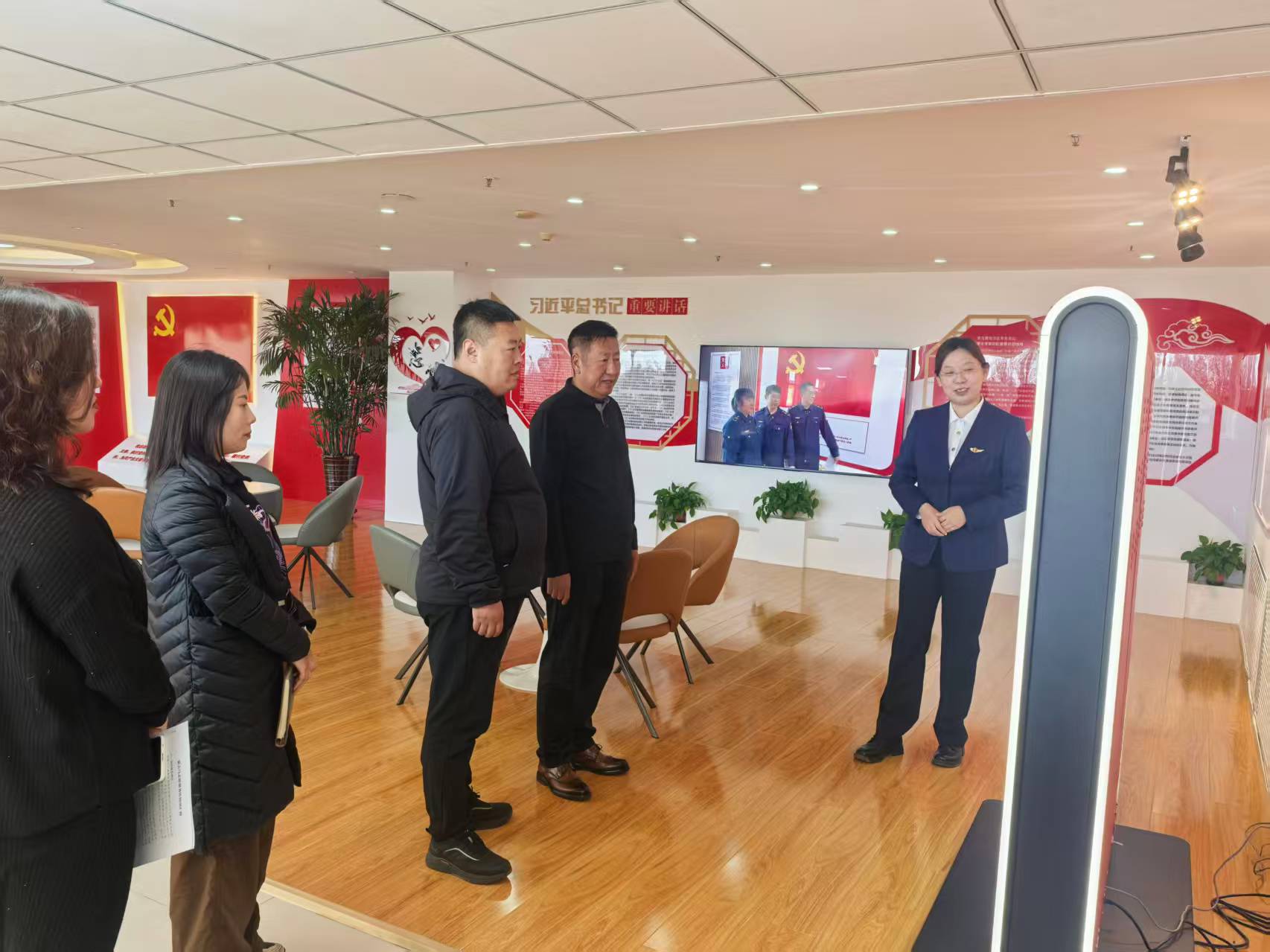 女人与公狍交酡女免费