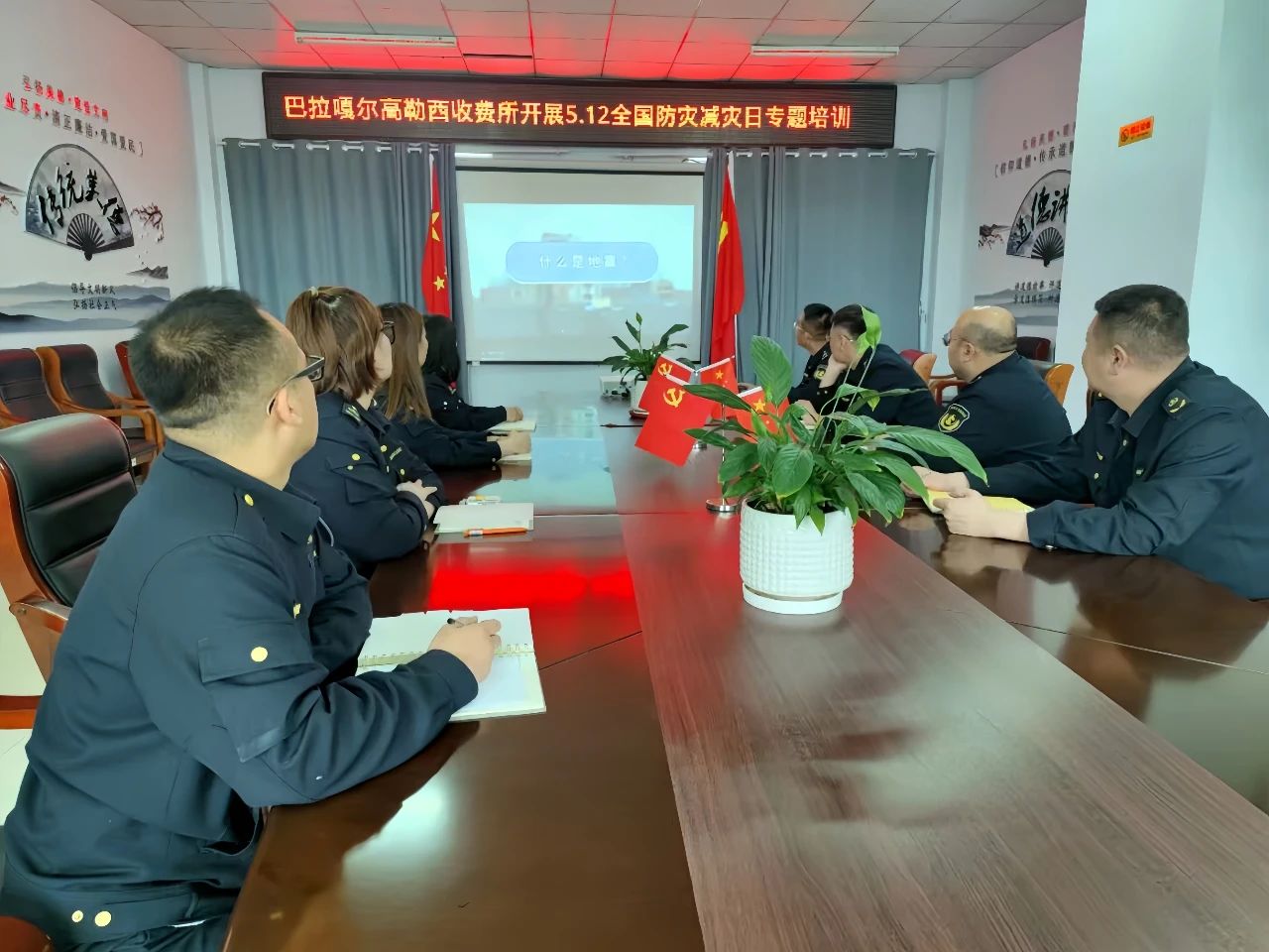 女人与公狍交酡女免费