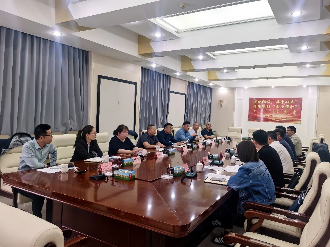 女人与公狍交酡女免费