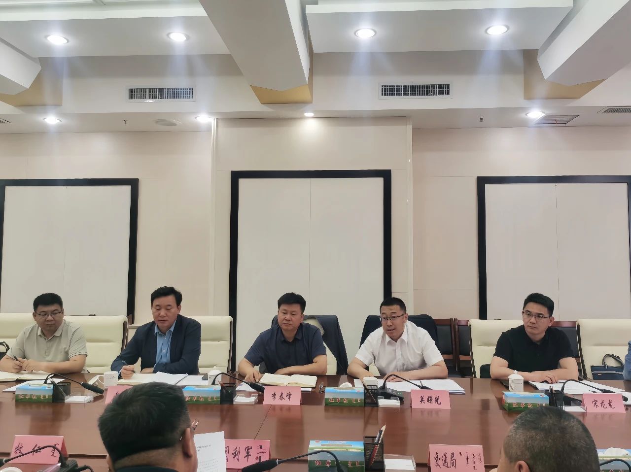 女人与公狍交酡女免费