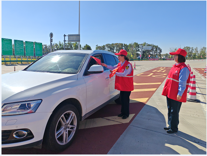 女人与公狍交酡女免费
