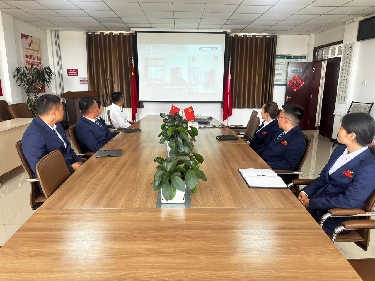 女人与公狍交酡女免费