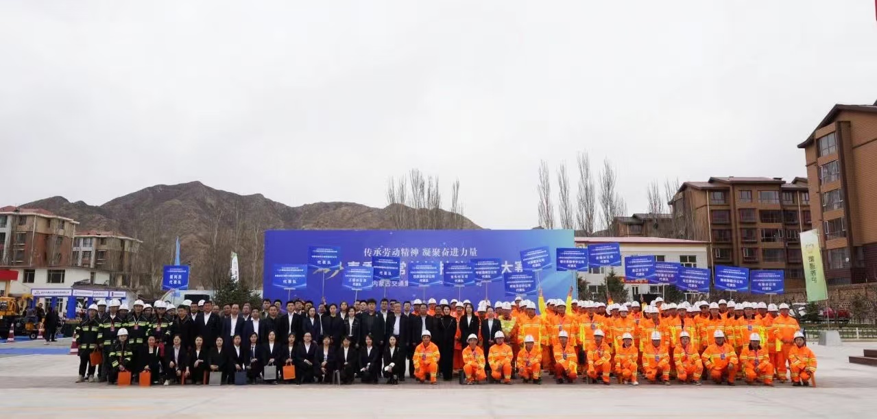 女人与公狍交酡女免费