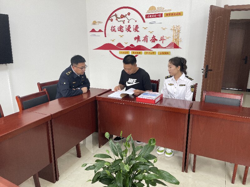 女人与公狍交酡女免费